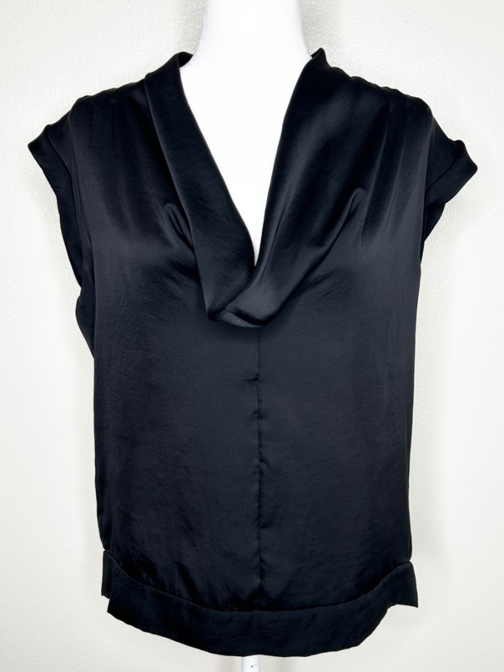 Calvin Klein Womens Black Silky Satin Cowl-Neck Top Blouse Size S EUC